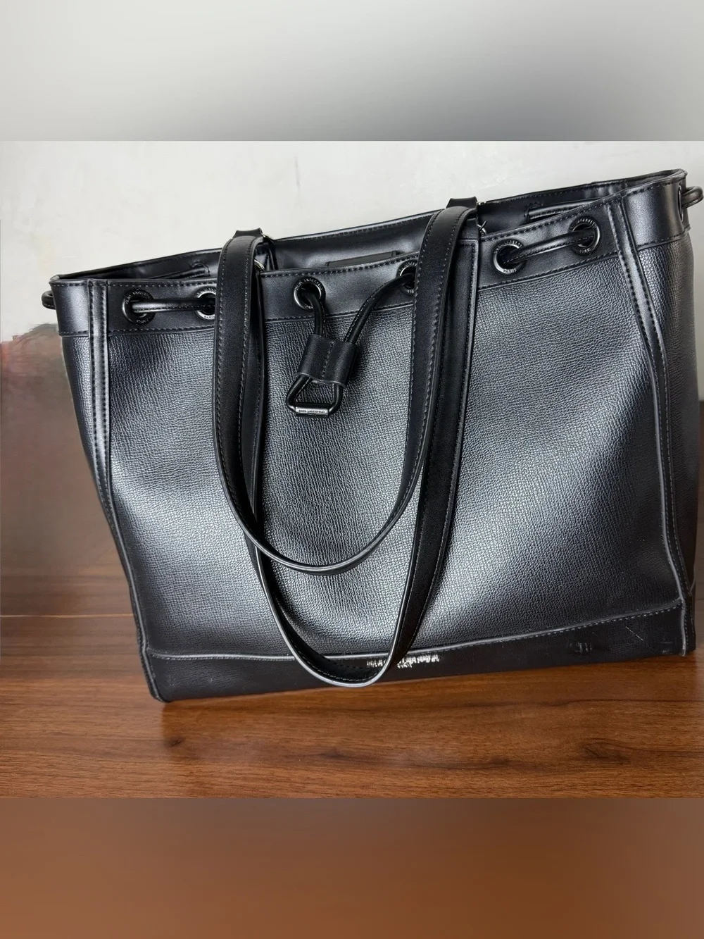 KARL LAGERFELD Paris Black Tote Shoulder Bag – Pre-Owned